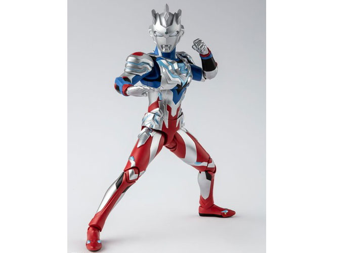 S.H.Figuarts �E���g���}���[�b�g �A���t�@�G�b�W