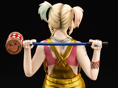 DC UNIVERSE ARTFX 1/6 �n�[���C�E�N�C�� -�n�[���C�E�N�C���̉ؗ�Ȃ�o�� BIRDS OF PREY-