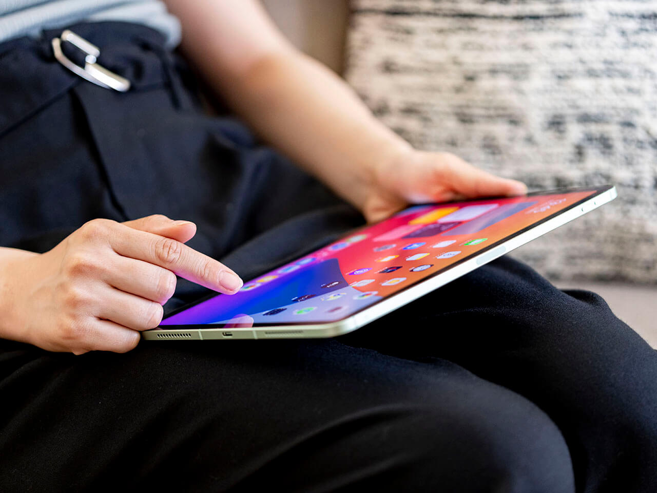 iPad Air 10.9�C���` ��4���� Wi-Fi 64GB 2020�N�H���f�� MYFR2J/A [�O���[��]