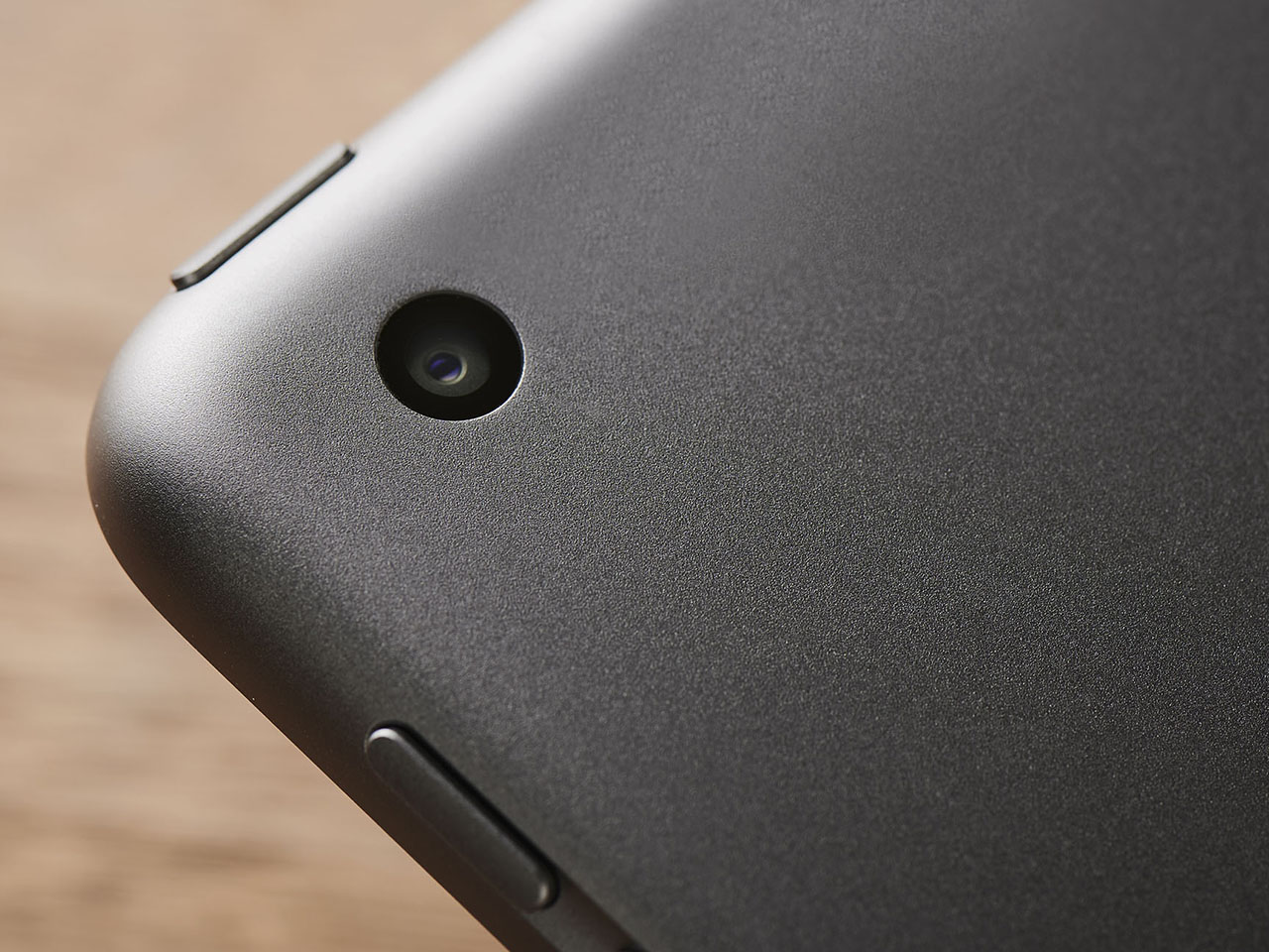 iPad 10.2�C���` ��8���� Wi-Fi 32GB 2020�N�H���f�� MYL92J/A [�X�y�[�X�O���C]