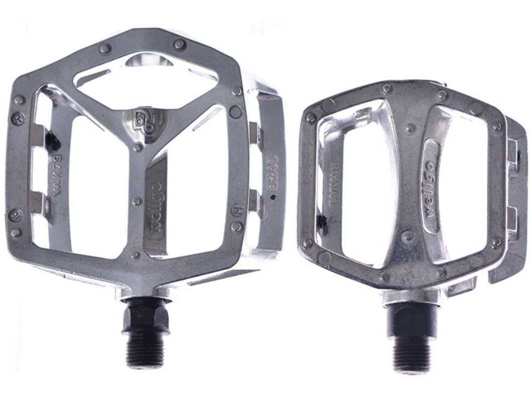 �\�m�} �A�h�x���`���[ 650B 2021�N���f�� [�O���X�`�^���V���o�[]