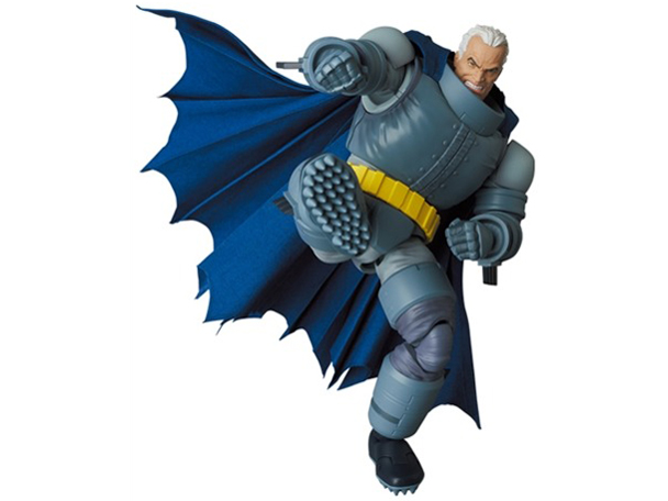 MAFEX ARMORED BATMAN The Dark Knight Returns