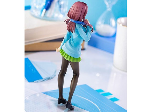 �ܓ����̉ԉŁ� POP UP PARADE ����O��
