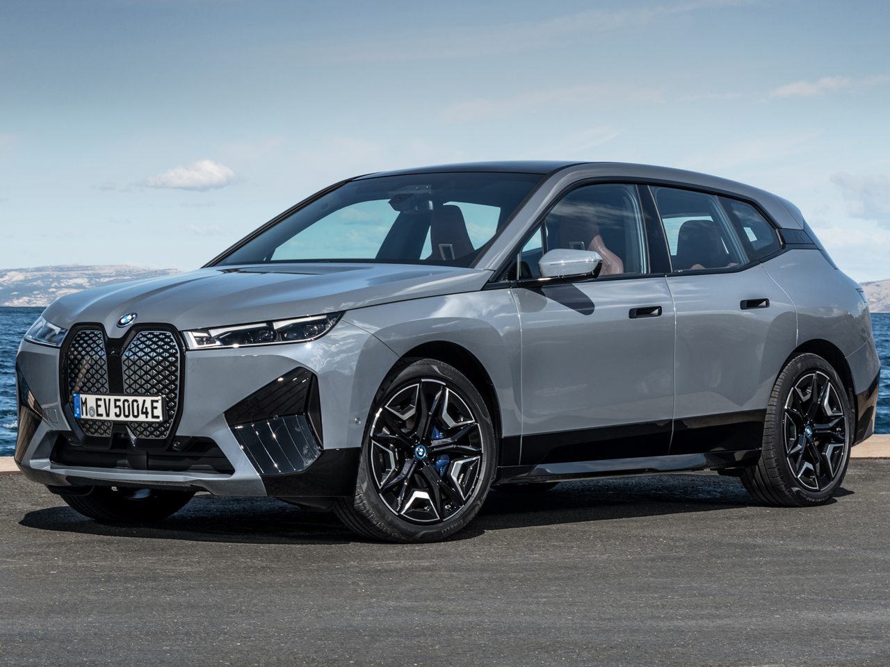 BMW iX 2021年モデル 新車画像