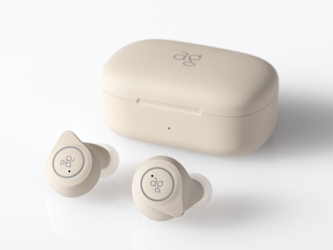 ヘッドホン ag AG-TWS08RBU BLUE ag AG-TWS08R 価格比較 - 価格.com