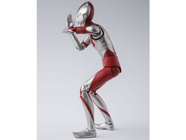 S.H.Figuarts �V���E�E���g���}��