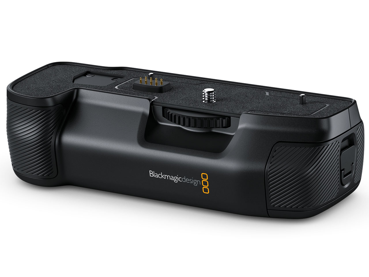 Blackmagic Pocket Camera Battery Pro Grip �̐��i�摜