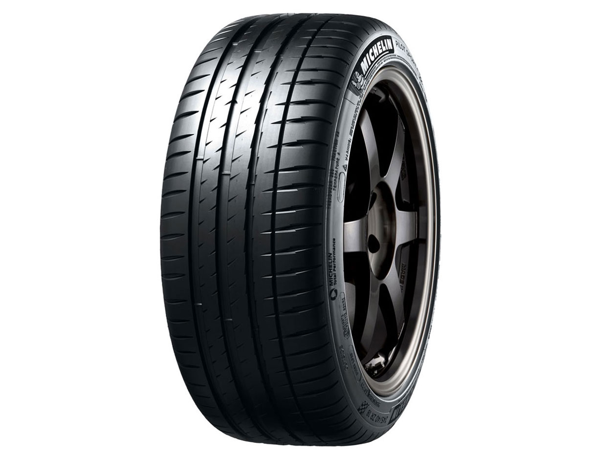 Pilot Sport 4 245/45R18 100Y XL ZP ☆