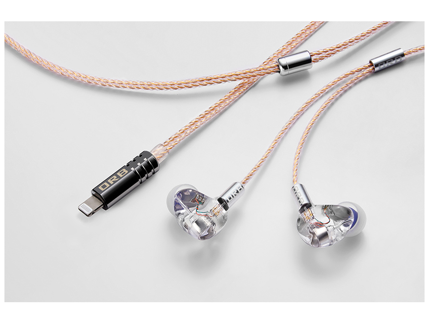 CF-IEM with Clear force Ultimate CL Lightning �̐��i�摜