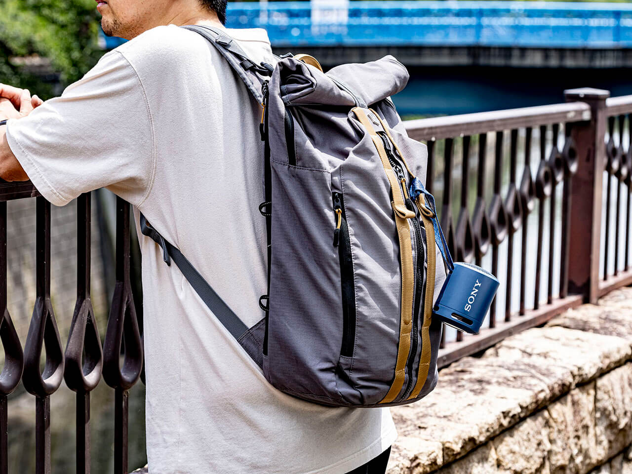 SRS-XB13 (L) [���C�g�u���[]