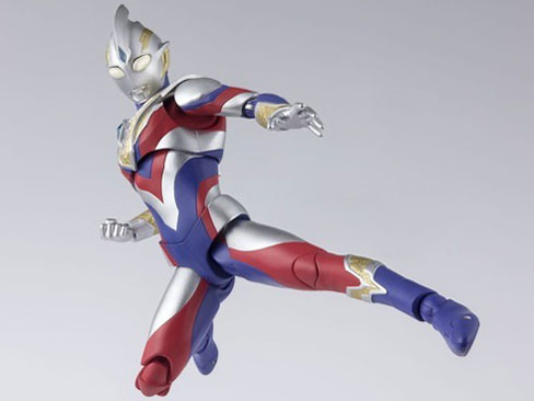 S.H.Figuarts �E���g���}���g���K�[ �}���`�^�C�v