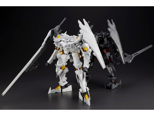 �t���[���A�[���Y 1/100 �^�C�v�E�w�N�^�[ �f�������_��