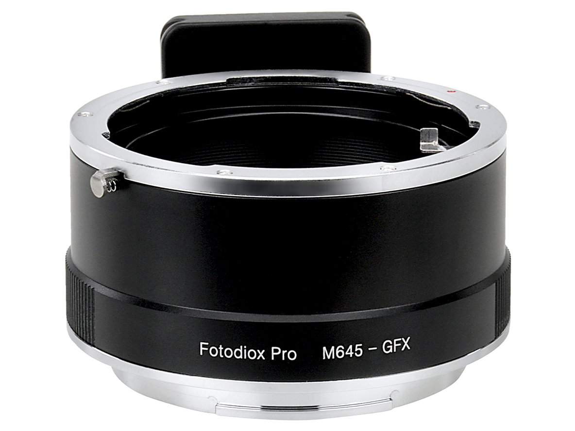 M645-GFX �̐��i�摜