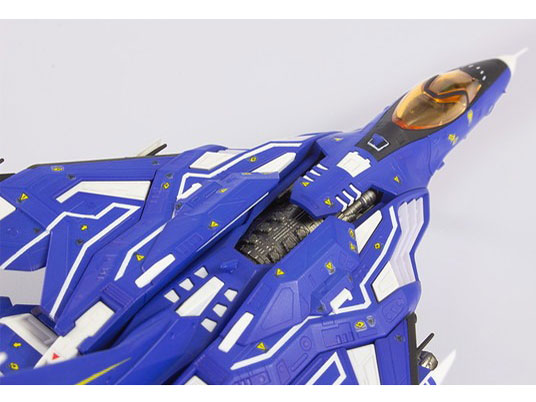 ���dV Director's Cut 1/100 FT-00004A Azuma 2P COLOR VER.