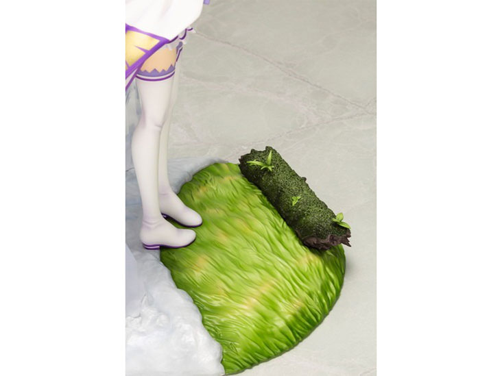 Re�F�[������n�߂�ِ��E���� 1/7 �G�~���A �L���̗��H