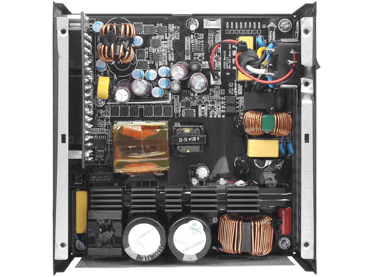 TOUGHPOWER PF1 Compact PLATINUM 750W PS-TPD-0750FNFAPJ-1 [Black]