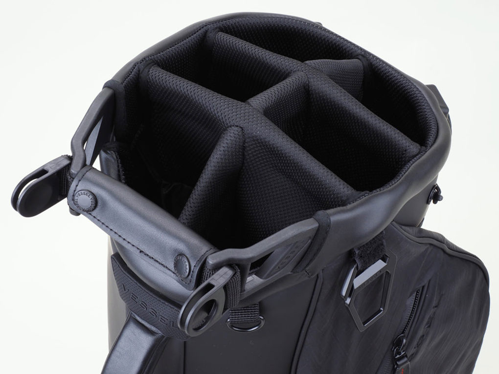 Player 3.0 Stand Single Strap [DXR]