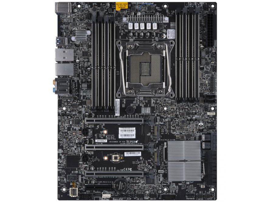 X11SRA �̐��i�摜