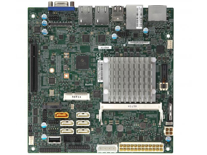 X11SAA �̐��i�摜