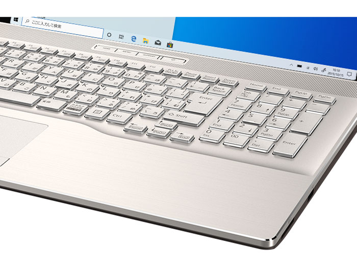 FMV LIFEBOOK NH90/F3 FMVN90F3G [�V�����p���S�[���h]