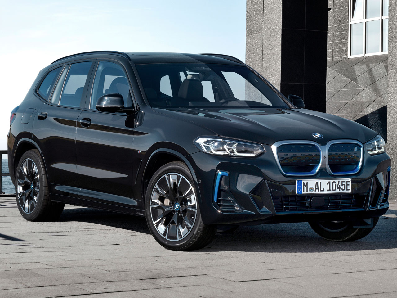 BMW iX3 取扱説明書&ケース 黒 BMW iX3 取扱説明書&ケース 黒 BMW iX3 取扱説明書&ケース 黒