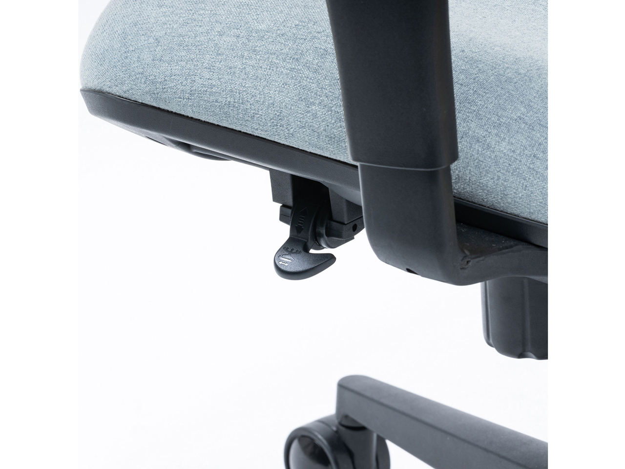 SNC-T160LB [���C�g�u���[]