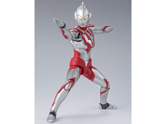 S.H.Figuarts �E���g���}�����u�b�g