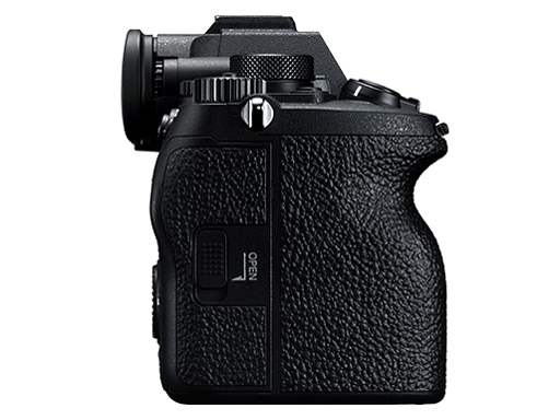 ��7 IV ILCE-7M4 �{�f�B