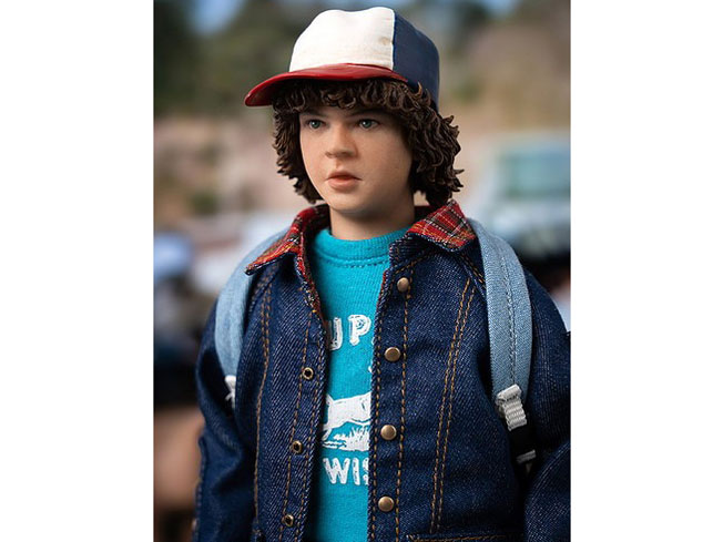 Stranger Things (�X�g�����W���[�E�V���O�X ���m�̐��E) 1/6 Dustin Henderson(1/6 �_�X�e�B���E�w���_�[�\��)