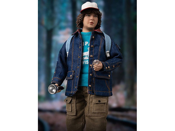 Stranger Things (�X�g�����W���[�E�V���O�X ���m�̐��E) 1/6 Dustin Henderson(1/6 �_�X�e�B���E�w���_�[�\��)