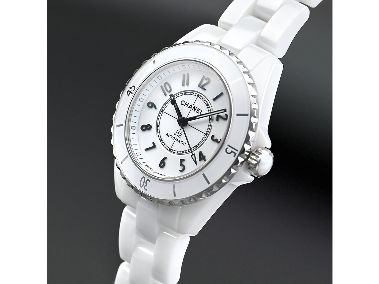 J12 H5699 �̐��i�摜