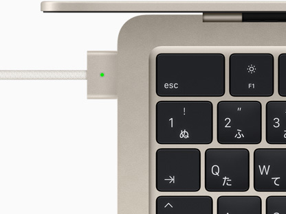 MacBook Air Liquid Retina�f�B�X�v���C 13.6 MLY13J/A [�X�^�[���C�g]