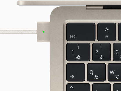 MacBook Air Liquid Retina�f�B�X�v���C 13.6 MLY23J/A [�X�^�[���C�g]