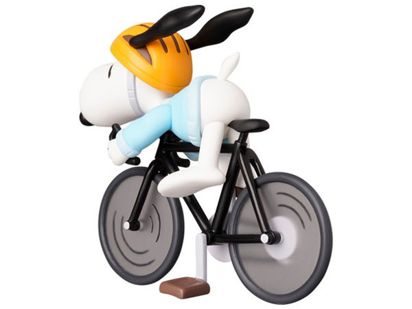 UDF BICYCLE RIDER SNOOPY