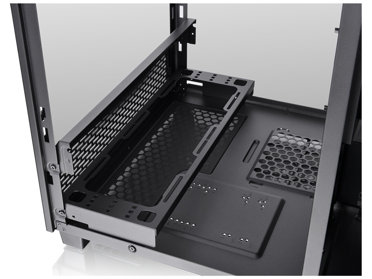 The Tower 500 Black CA-1X1-00M1WN-00 [�u���b�N]