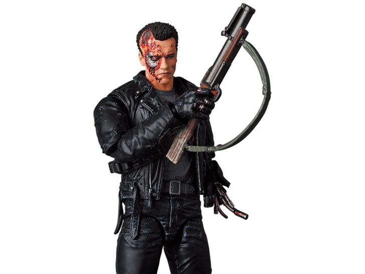 MAFEX T-800 T2 BATTLE DAMAGE Ver.