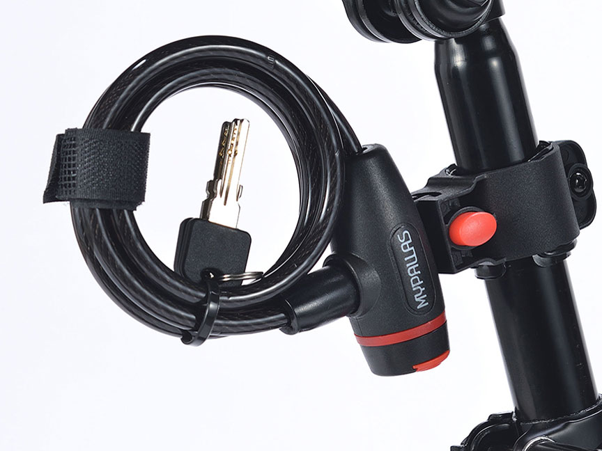 MF208 NAUGHTIX [�}�b�g�u���b�N]