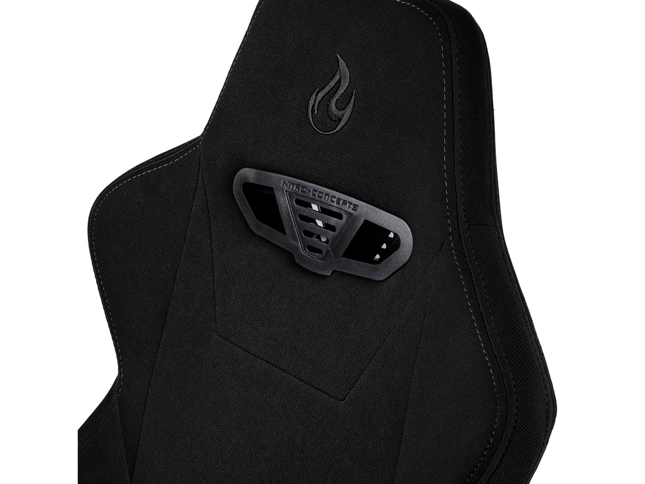 Nitro Concepts S300 PRO NC-S300PRO-B [�u���b�N]