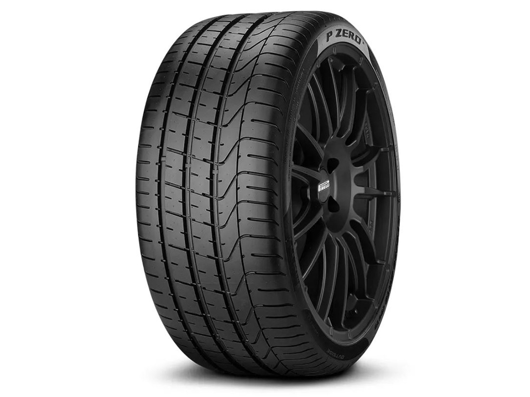 P ZERO 245/45ZR18 (100Y) XL �̐��i�摜