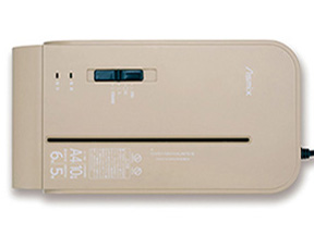 �N���X�J�b�g�V�����b�_�[ SZK02