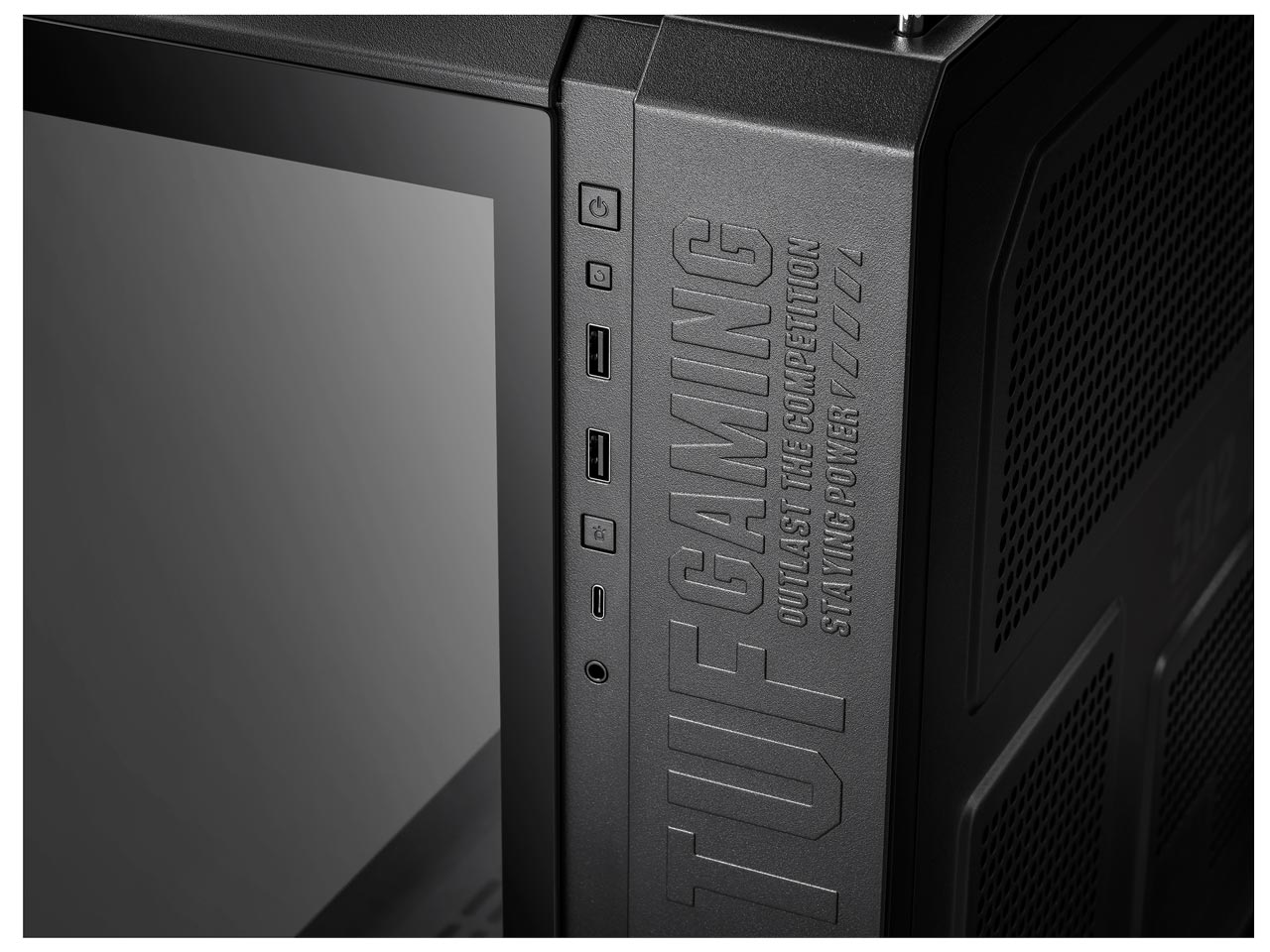 TUF Gaming GT502 [�u���b�N]