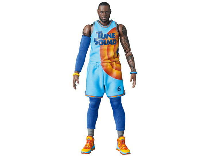 MAFEX LeBron James SPACE JAM A NEW LEGACY Ver.