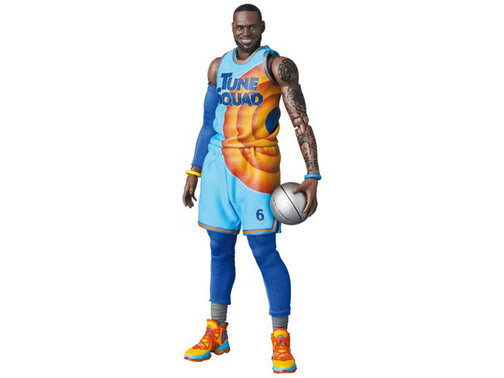 MAFEX LeBron James SPACE JAM A NEW LEGACY Ver.