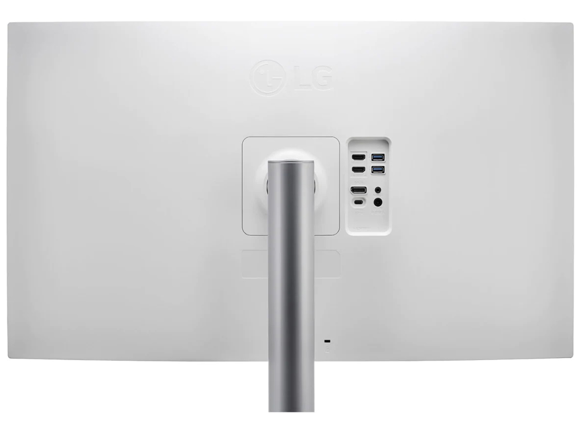 32UQ750-W [31.5�C���`]