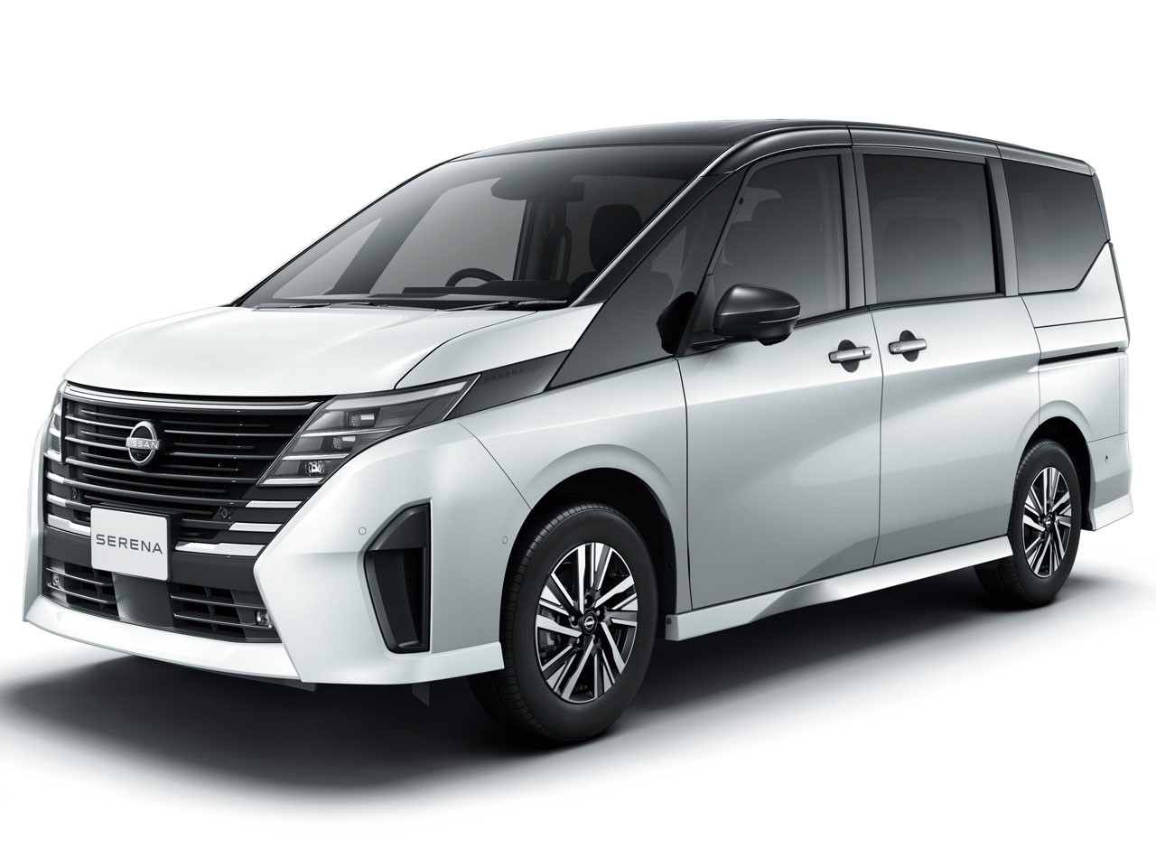 日産 セレナ e-POWER 2023年モデル AUTECHの価格・性能・装備・オプション（2023年4月20日発売）