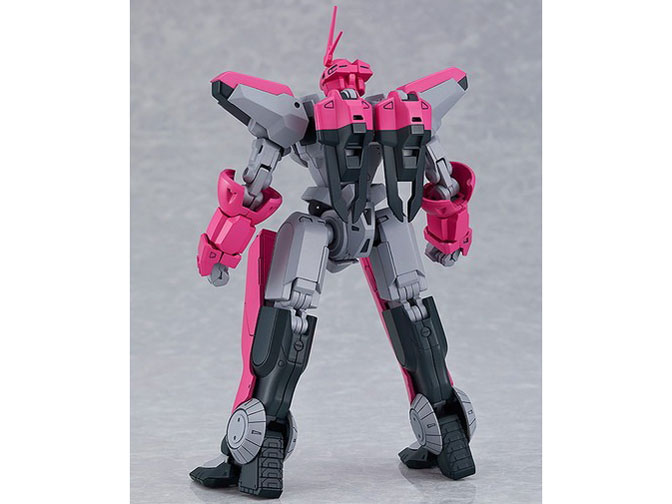 �@����̓i�f�V�R MODEROID �G�X�e�o���X����t���[��