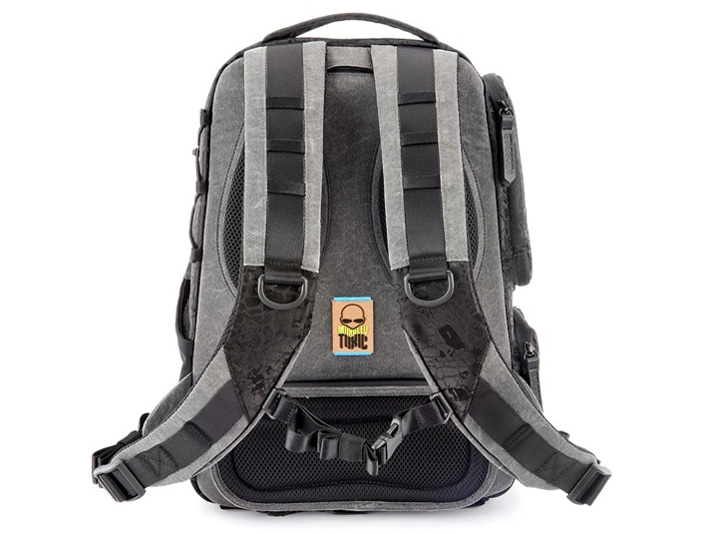 Toxic ���@���L���[ �~�f�B�A�� VALKYRIE-ONYX-M [�I�j�L�X]