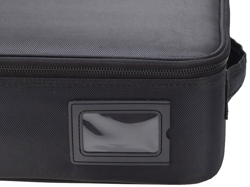 �n�C�u���b�h�P�[�X L E-7718