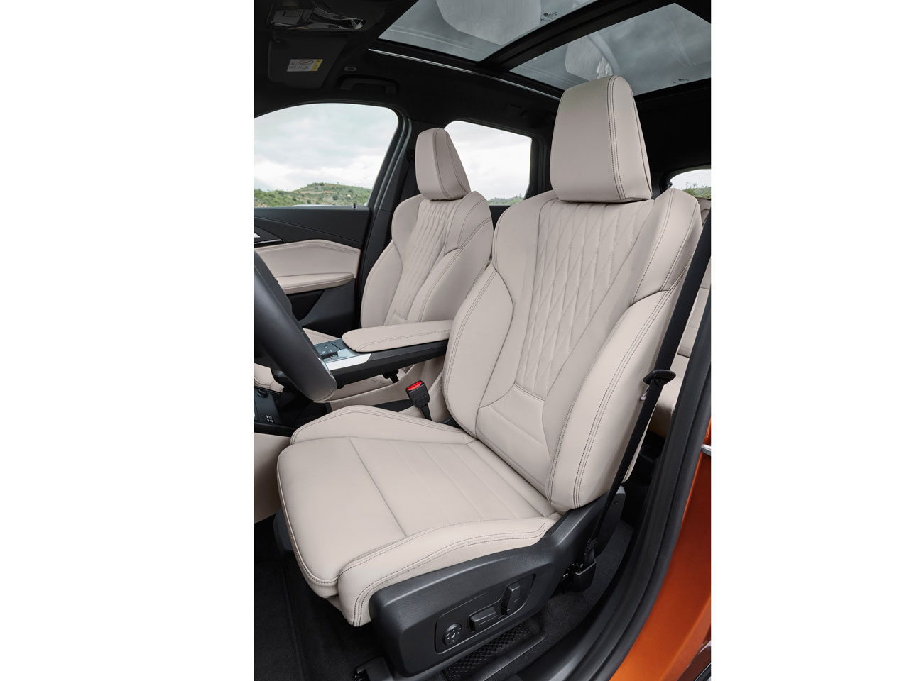 BMW X1 2023年モデル sDrive18i M Sportの価格・性能・装備