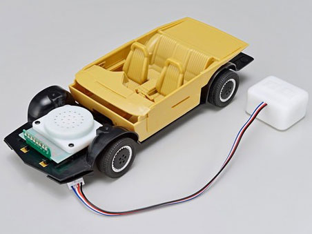 ���[�r�[���J KR-07 1/24 �i�C�g���C�_�[ �i�C�g2000 K.I.T.T. �V�[�Y��IV �X�L���i�[�������j�b�g�t��